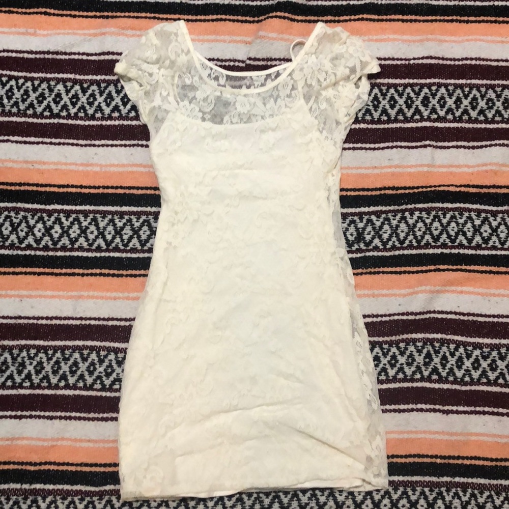 Lace Bodycon Dress